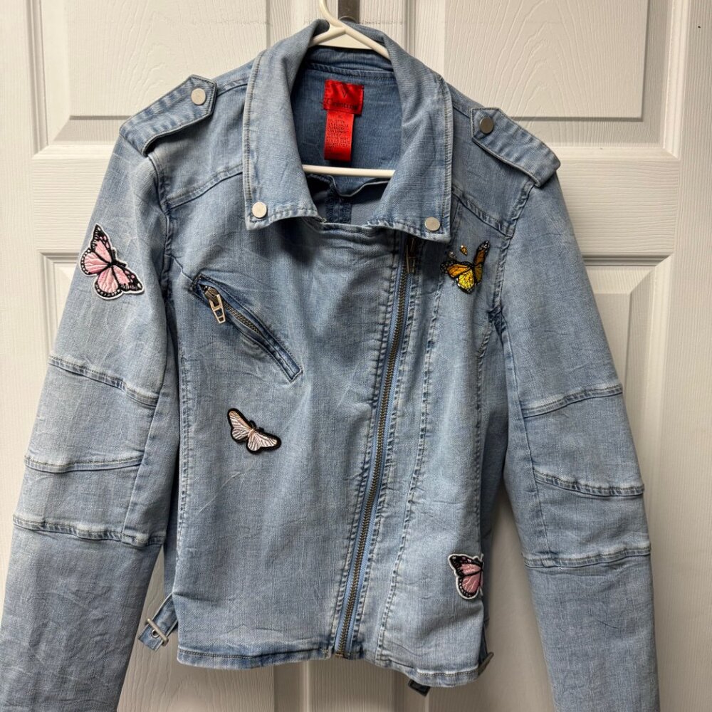 Blue Jean Jacket -Soft and stretchy - Perfect for Fall
